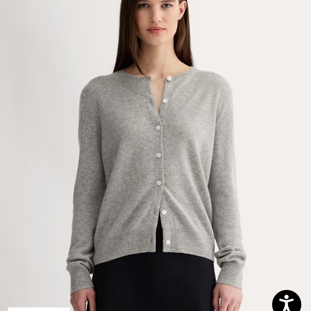 Everlane Classic Cashmere Cardigan